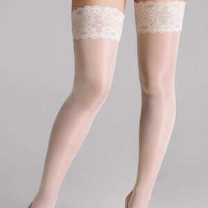 DIM-souffle-dair-light-and-fresh-12-denier-stockings-1 jpg